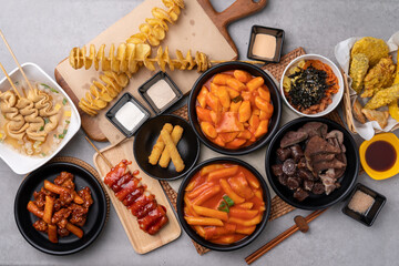whirlwind, potato, sotteok sotteok, assorted, fried, chicken gangjeong, wheat tteokbokki, fish...