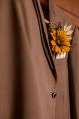 ファッション　ブートニア