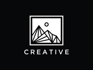 Naklejka premium Montain logo design vector illustration concept 