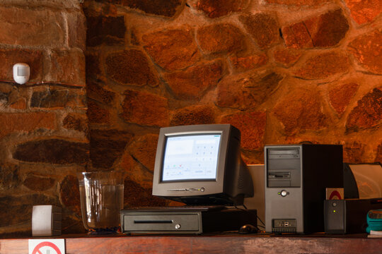 old point of sale desktop computer with a CRT monitor in a restaurant