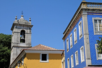 Fototapeta na wymiar old and picturesque city of Sintra