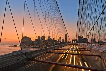 Fototapeten Traffic on Brooklyn Bridge with NYC skyline in the background © Marc