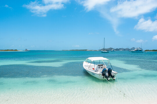 Turquoise Water at a beach in Los Roques, Venezuela