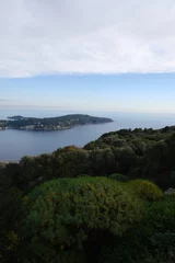 Plaid mouton avec photo Villefranche-sur-Mer, Côte d’Azur A panoramic view of Villefranche-sur-Mer and the Mediterranean sea from the Boron Mount. Nice, France, December 26, 2023.