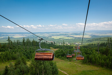Cable car from Tatranská Lomnica to Skalnatá dolina in the High Tatra Mountains, Slovakia © Menyhert