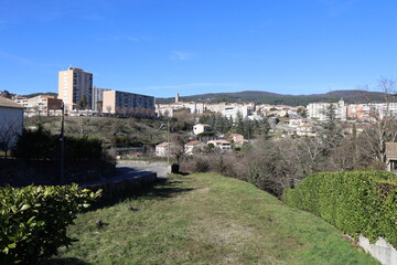 Fototapeta na wymiar Vue d'ensemble de la ville, ville de Privas, département de l'Ardèche, France