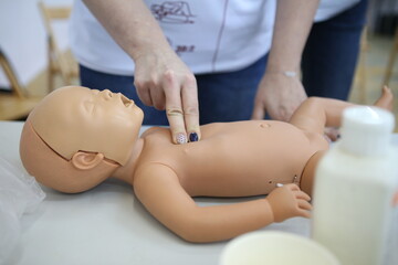 first aid, first aid exercises, medical assistance
