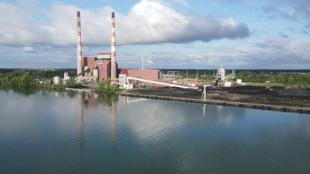 Aerial establishing shot of decommissioned Trenton Channel Power Plant in Detroit, USA