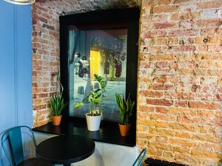 Fototapeta na wymiar window and wall in a cafe