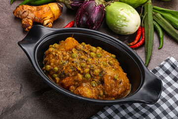 Indian traditional cuisine Aloo mutter