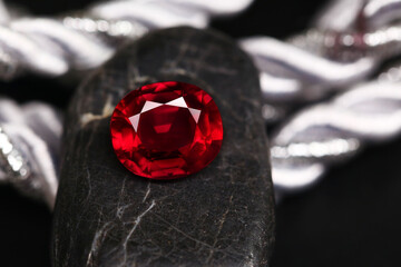 Romantic Red Rose and Diamond Gift in a Crystal Box with Reflection