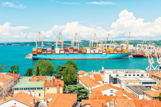 Slovenia, Coastal-Karst, Koper, Docked container ship in summer