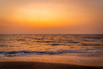 Mystic Sunset View at Alleppey (Alappuzha) Beach, Kerala  - obrazy, fototapety, plakaty