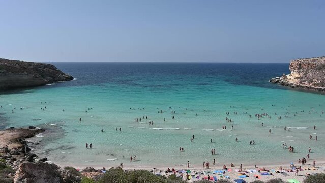 Spiaggia dell'Isola dei Conigli a Lampedusa