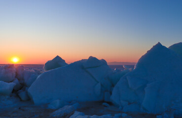 Ice ridges on the sea. Big ice.