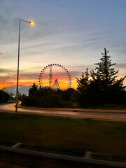 Fototapeta na wymiar sunset ferris wheel