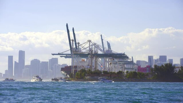 HDR stock video Port Miami 2024