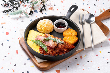 American style, brunch, tomato, omelette, cheese, handmade, sandwich, shrimp burger, New York style, beef dish, pollack, oil, pasta, pollack, cream, pasta, very slow risotto, rosé,