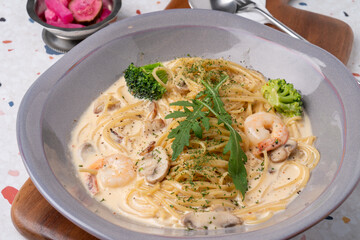 American style, brunch, tomato, omelette, cheese, handmade, sandwich, shrimp burger, New York style, beef dish, pollack, oil, pasta, pollack, cream, pasta, very slow risotto, rosé,