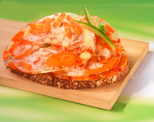 Aufschnitt, Gemüsesülze, Mixsülze, Wurst, Brotzeit, Aspik,