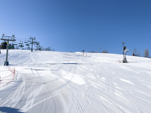 Ski Hill Run, Mountain View, Winter Sports Recreation