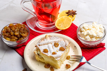 Homemade cheesecake with raisins