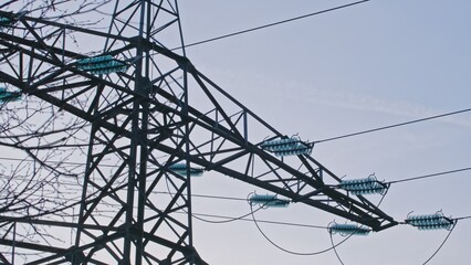 High Voltage Electric Power Lines Tower with Glass Ceramic Insulators Protection