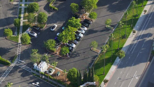 CALABASAS, LOS ANGELES COUNTY, CALIFORNIA, USA-01 JUNE,2023: The Commons shopping center, Calabasas, Los Angeles, USA. Tesla supercharger.