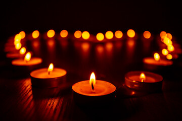 romantic Valentine's Day, heart, candlelight at a romantic dinner, couple in love, this is love, engagement evening, time for love
