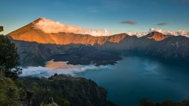 Mount Rinjani sunset from Senaru campsite. The most beautiful sunset spot in Indonesia
