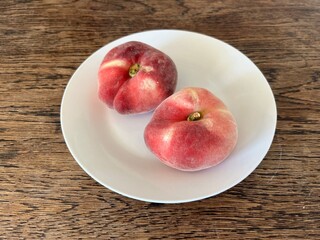 flatto peach in New Zealand