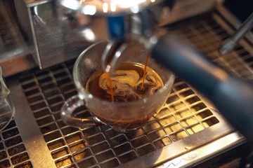 Foto op Plexiglas Preparing coffee with coffee maker © artrachen