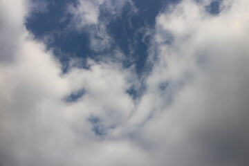 秋の風景　青空と雲