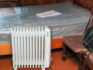 electric heater in cold room