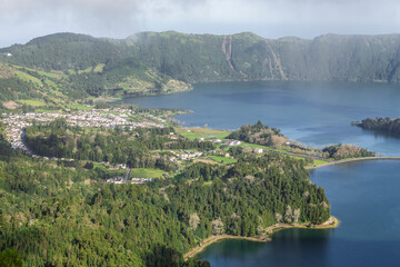 Fototapeta premium Lake seven city's or 