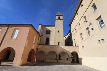 Fototapeta premium Ancien couvent des Recollets, vu de l'extérieur, ville de Privas, département de l'Ardèche, France