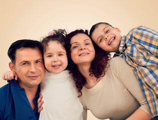 Obraz premium A happy young family have fun