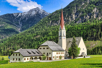 Kirche im Lechtal