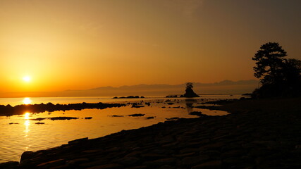雨晴海岸の日の出