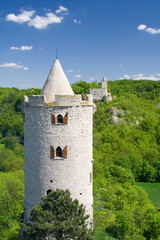 Burg Saaleck mit Rudelsburg dahinter, Saaleck, Bad Kösen, Saale, Sachsen-Anhalt, Deutschland,...