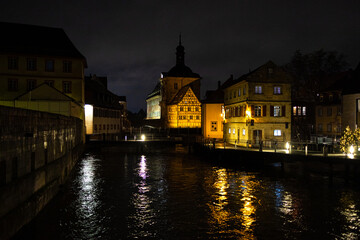 Fototapeta na wymiar historic bamberg germany in winter at night