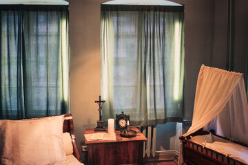 Room with Window -  Background - Concept  - Retro  - Antike  - Antique - Vintage