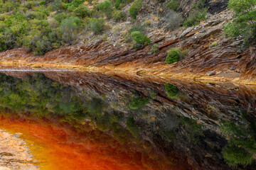 Vivid Strata and Cracked Earth at Rio Tinto