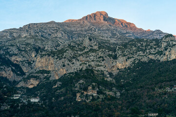 high mountain and winding features of the town of Positano, Italy.