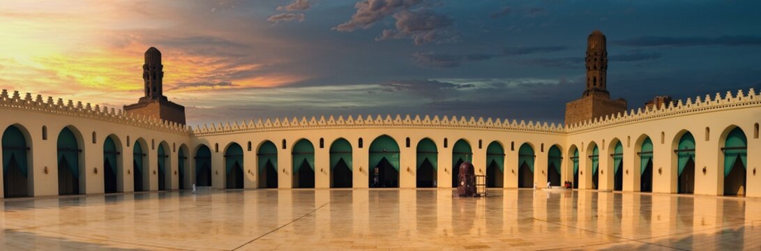 Al Hakim Masjid (Mosque) aka Al Jamea Al Anwar
