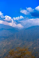 Papier Peint photo autocollant Kangchenjunga View of the Majestic Kangchenjunga, also spelled Kanchenjunga, is the third highest mountain in the world. 