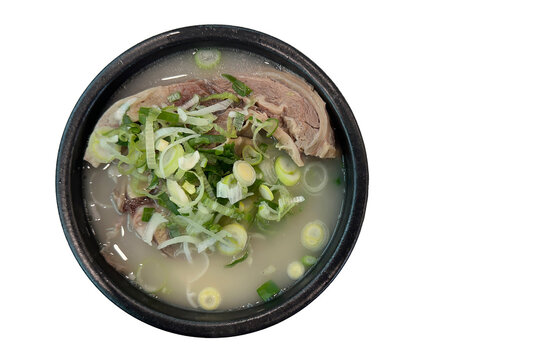 Seolleongtang, stock soup of bone and stew meat