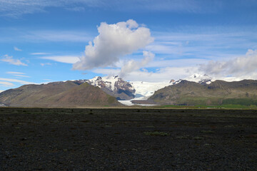 Hvannadalshnúkur in the Öræfajökull volcanic massif is the highest peak on the island. It is located in south-east Iceland in Hornafjörður Municipality
