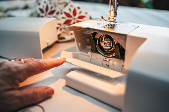 sewing machine profile detail inside