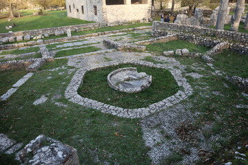 Altilia - Macellum nel Parco Archeologico di Sepino